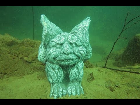 Frodo, Der Gargoyle von Hunsfels Aufstellung des Gargoles im See